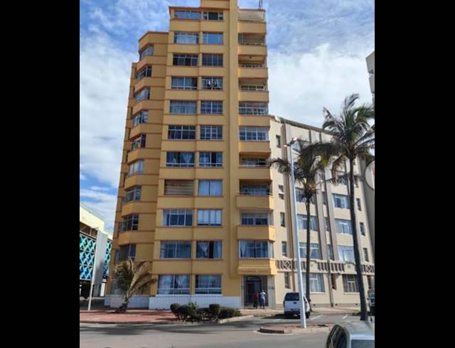 2.5 BEDROOM FLAT FOR SALE IN SOUTH BEACH